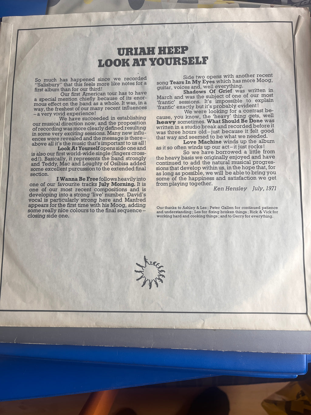 Uriah Heep: Look At Yourself