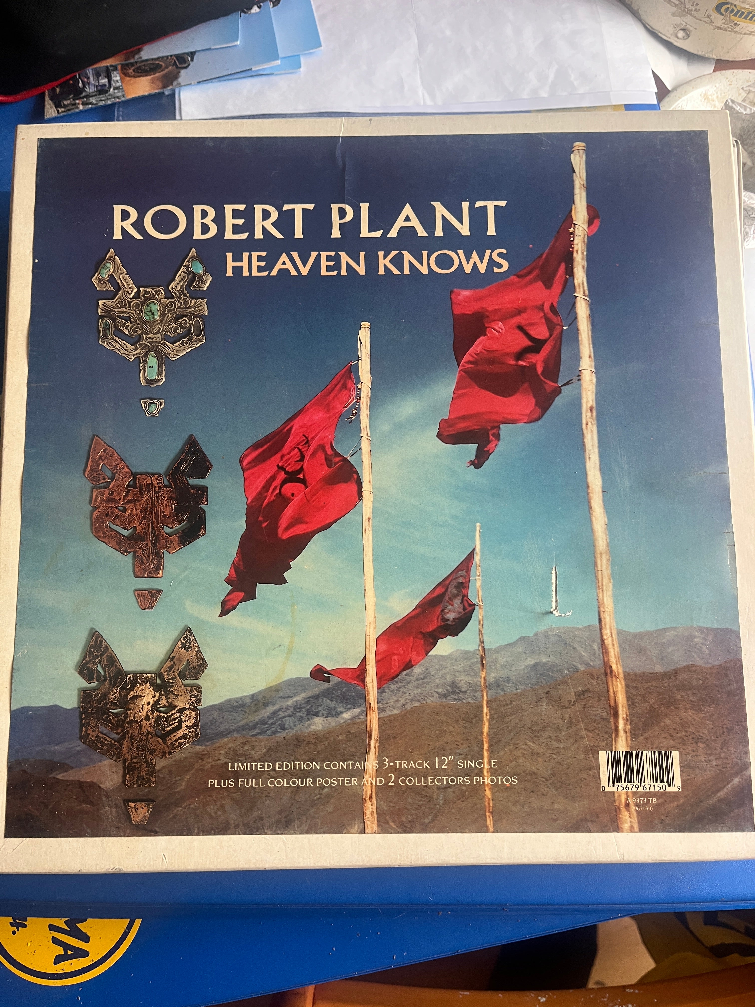 Rober Plant: Heaven Knows Maxi single 12" box with poster and non album tracks