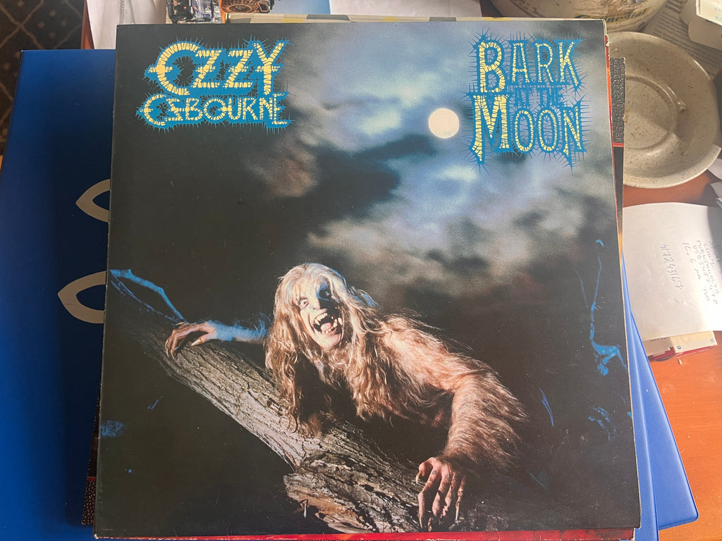 Ozzy Osbourne – Bark at the Moon (1983) LP